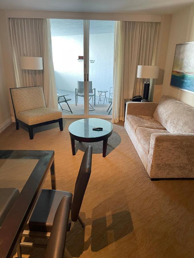 Galeryone Fll Intercostal Suite Fort Lauderdale Buitenkant foto